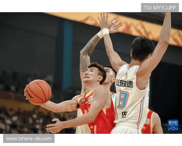 2017年山东高速与浙江广厦激战回顾：篮球盛宴中的精彩瞬间与战术较量